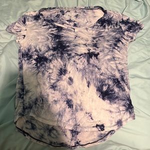 Blue tye dye shirt size medium good shape and size